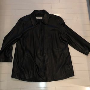 Genuine leather women’s jacket, size XXL.